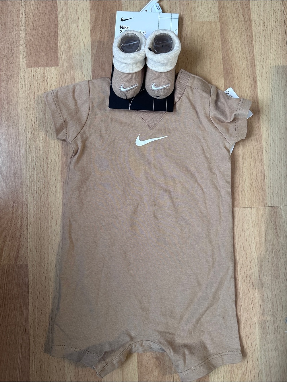 Nike Toddler Short-Sleeve Romper with Matching Socks - Tan & White